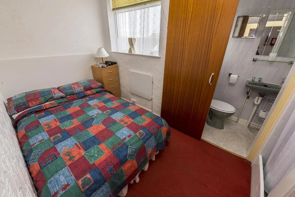 Apartment Lyndale Holiday Flats Blackpool United Kingdom
