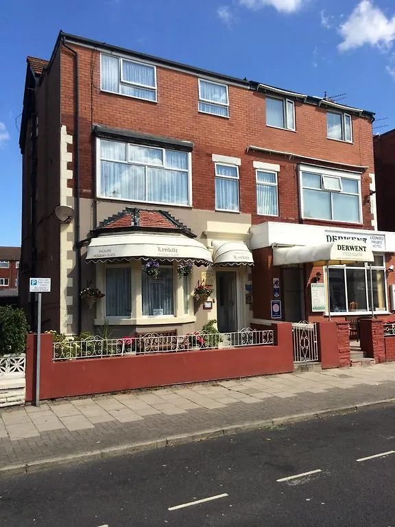 Apartment Lyndale Holiday Flats Blackpool