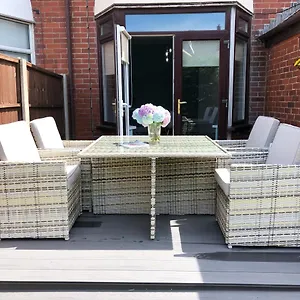 Spacious Family Minutes From The Holiday home